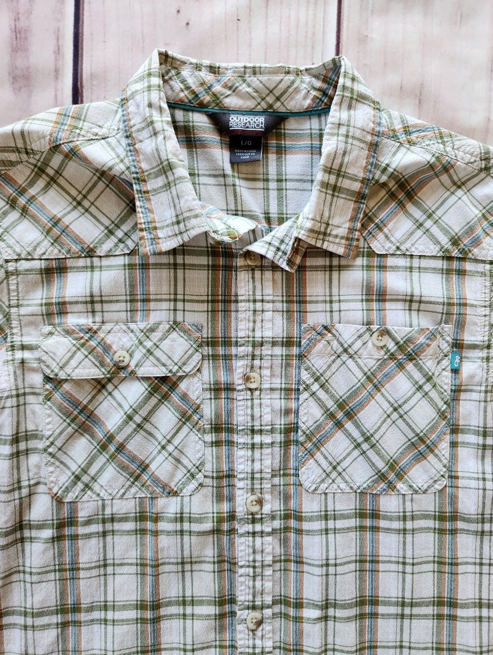 Outdoor Research "Growler 2" Short Sleeve Plaid Cream Green | Men's Size L